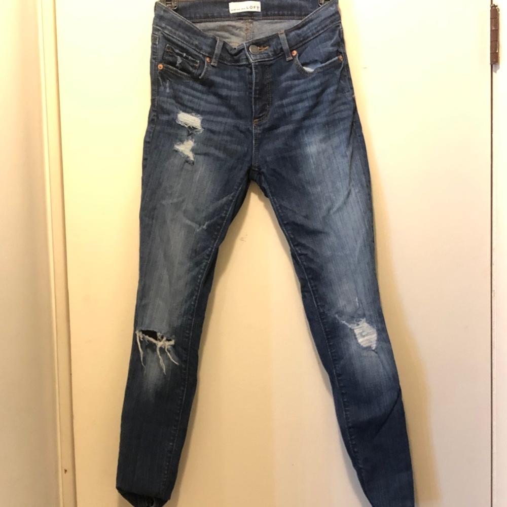 LOFT Skinny Ripped Jeans - Size 26